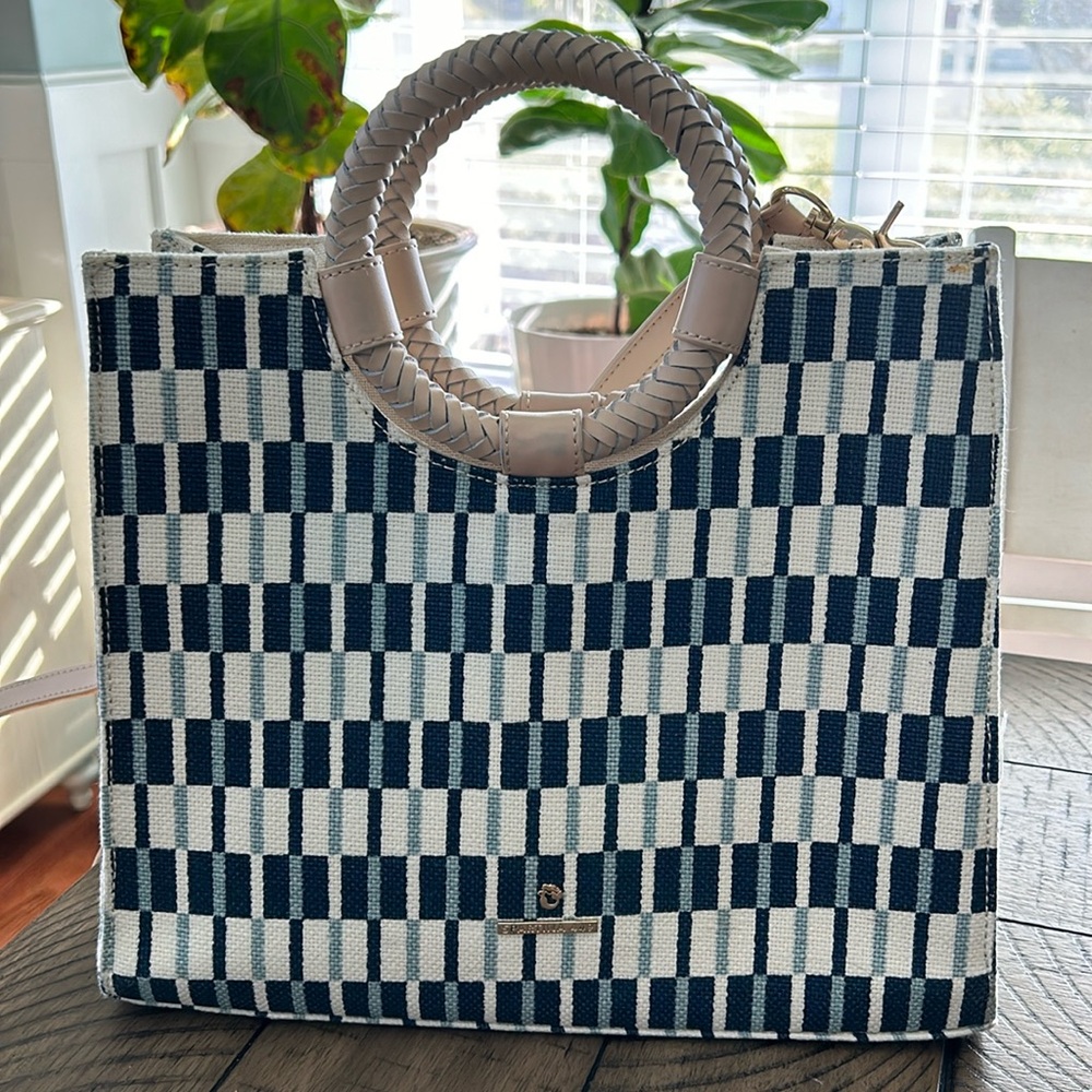 Spartina purse